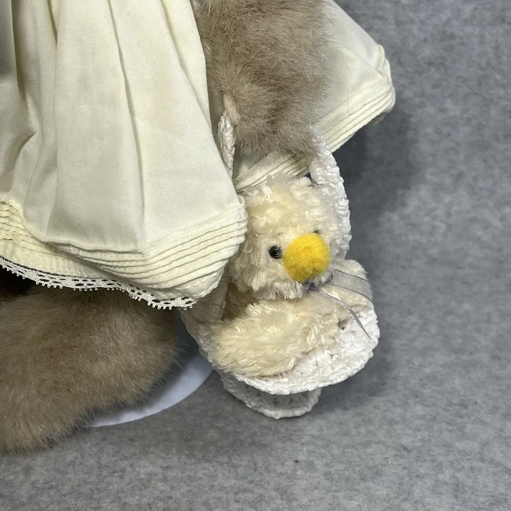 Vintage Bearington Collection Tulip Ducky Bunny Plush Basket Easter Limited 1077